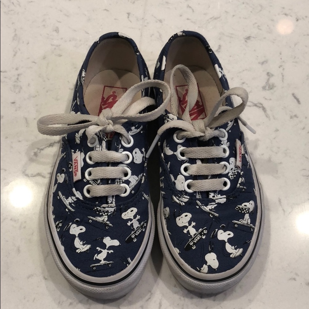 Snoopy Vans
